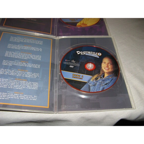 Degrassi The Next Generation DVD Season 1 Ultimate Box Set 2004 Drake - Picture 5 of 5